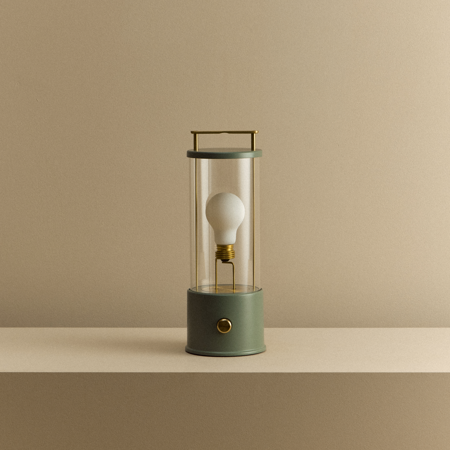 MinoLume Muse 2.0 Portable Lantern ¨C Pleasure Garden Green